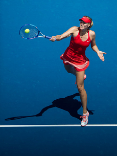 Макарова вышла в четвертый раунд Australian Open, где сыграет с Контой