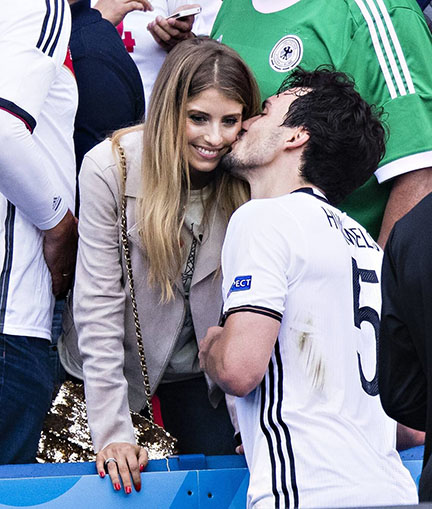 Draxler Girlfriend