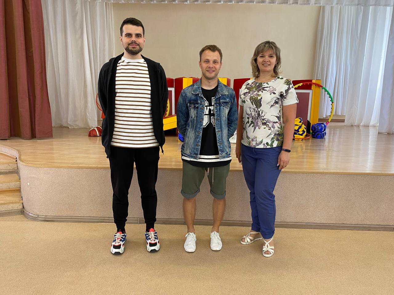 Школа из Петрозаводска получила спортивный инвентарь в рамках благотворительного проекта