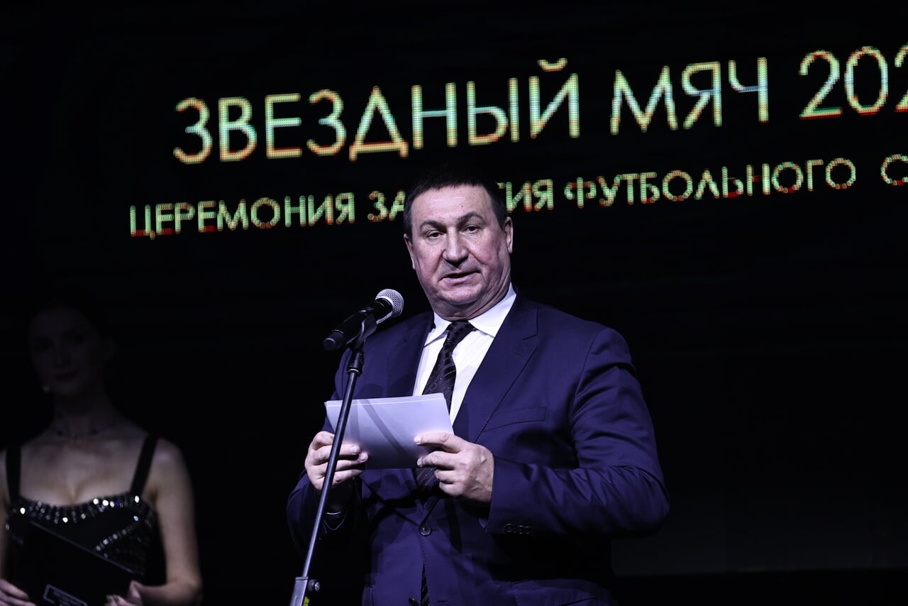 какие зарплаты у белорусских футболистов. Смотреть фото какие зарплаты у белорусских футболистов. Смотреть картинку какие зарплаты у белорусских футболистов. Картинка про какие зарплаты у белорусских футболистов. Фото какие зарплаты у белорусских футболистов