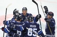 Куньлунь Ред Стар, Динамо Минск, Евгений Лисовец, Куинтон Хауден, КХЛ, Денис Казионов, Дмитрий Буйницкий