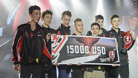В киберспорте оценят и Blitz Twister Cup