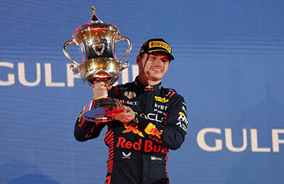 Что случилось на Гран-при Бахрейна: Леклер опять сломался, Алонсо порвал «Мерседесы» и «Феррари», Ферстаппен уничтожил всех