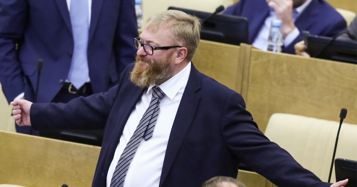 Депутат Милонов про ЛГБТ-джерси: Такую гадость ни один нормальный россиянин не наденет. Нормальные предпочтут свитера Putin Team