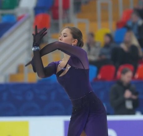 У Валиевой новое платье для короткой программы. Камила выступит в нем на первом этапе Гран-при