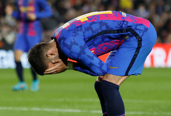 Торрес праздновал гол без логотипа «Барселоны» на форме и расплакался из-за упущенных моментов. Сильно расклеился