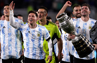 У Аргентины суперсерия: 31 матч без поражений! За это время повторили национальный рекорд и все-таки взяли Кубок Америки