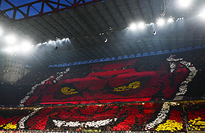 ???? Дьявольский перфоманс фанатов «Милана». Эффектно, но «Интер» не испугался 
