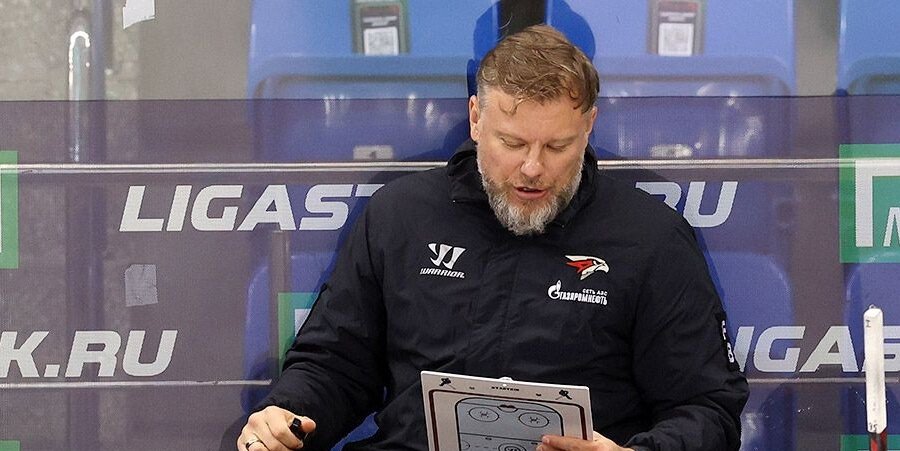 Авангард проиграл 5-й матч подряд. Клуб уступил Сибири по буллитам, набрав 1-е очко в сезоне