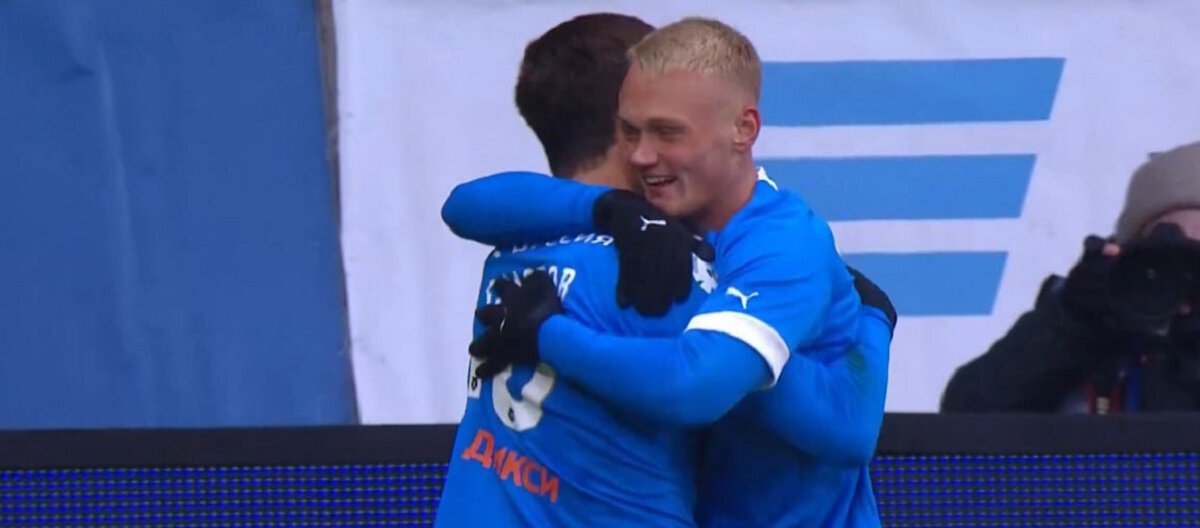 Гол Тюкавина на 91-й принес Динамо победу над Крыльями Советов  1:0. Судья отменил 3 гола