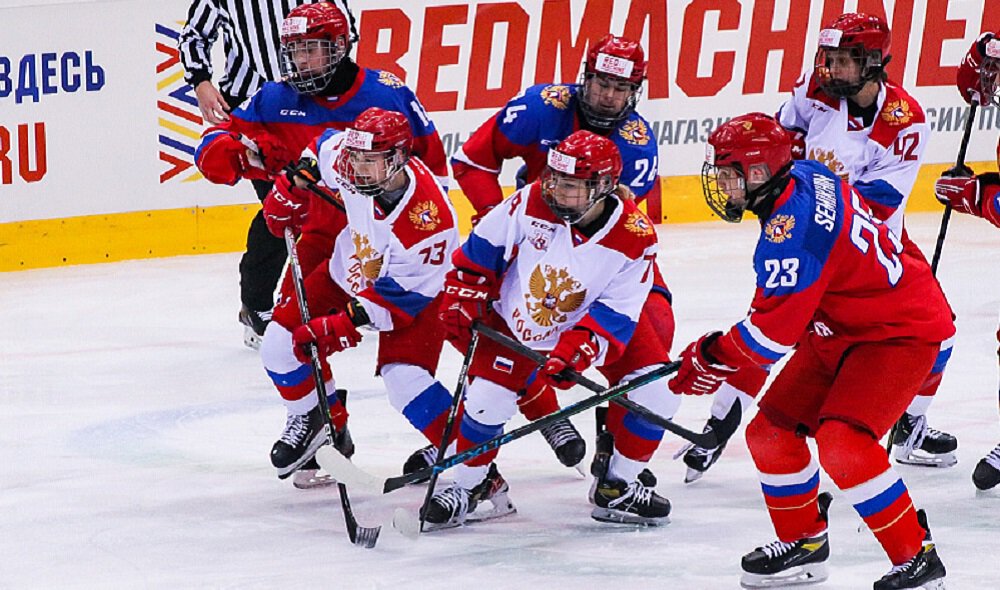 Женская сборная России проиграла мужской сборной России U16 1:8. Броски 17:64