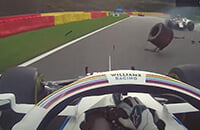 Столкновение болида с оторванным колесом, два обгона Райкконена и атака в последнем повороте. Главные моменты Гран-при Бельгии