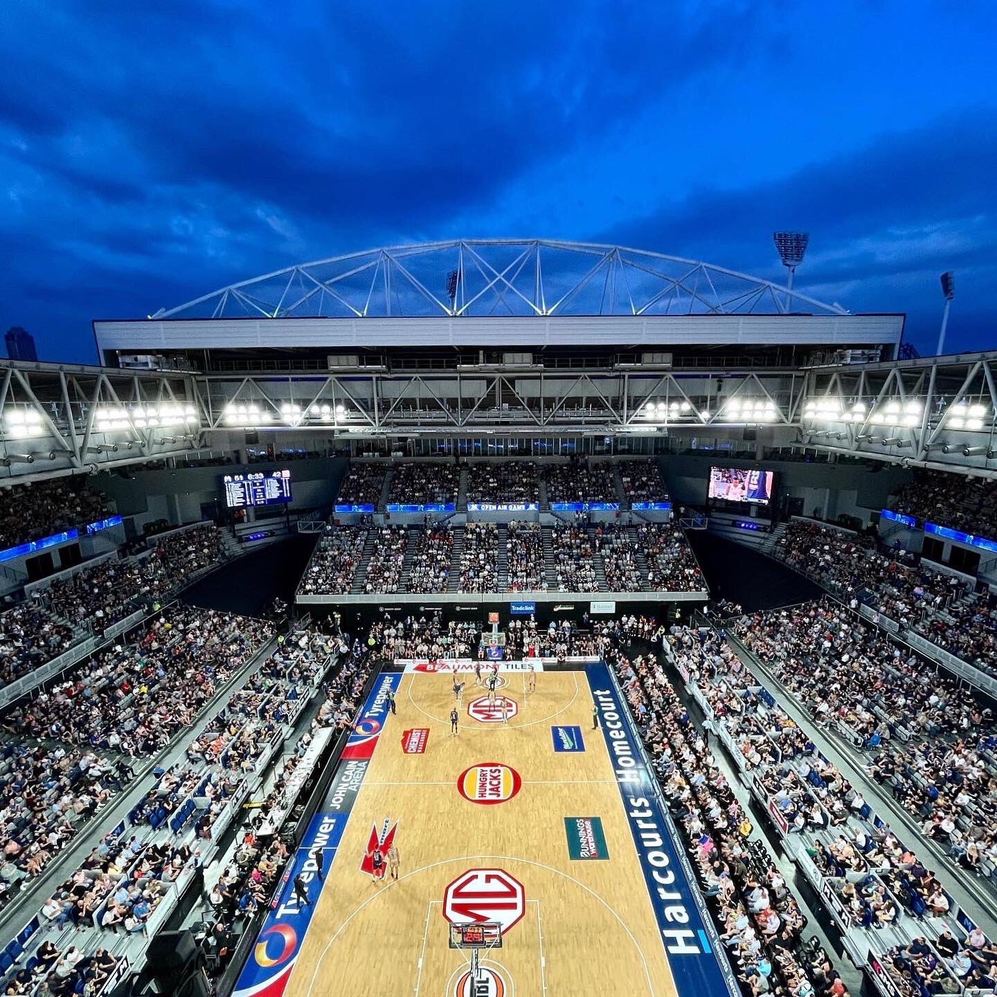 Майами опен сетка 2024. Мельбурн Арена. Стадион. Баскетбольная Арена. Самая большая баскетбольная Арена в мире.