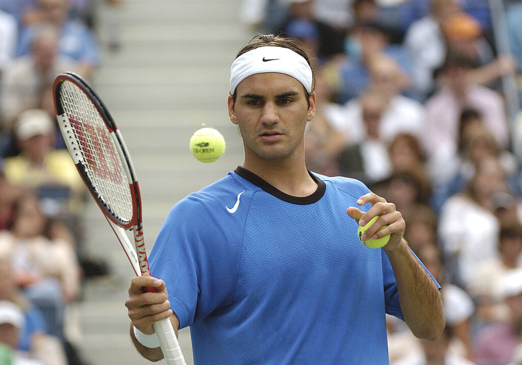 Федерер возвращается и кажется вечным и неизменным. Но 20 лет назад он носил хвост и зеркальные очки
