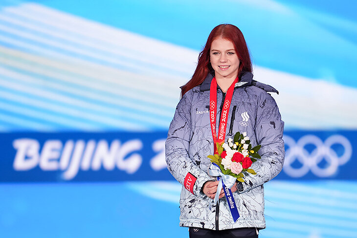 Все медали России на Олимпиаде-2022. У нас рекорд – спасибо Большунову лично, лыжникам и фигуристам