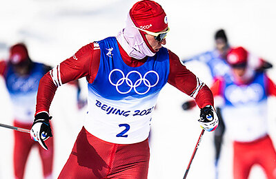 ????????????Большунов выиграл третье золото Олимпиады, но из-за мороза остался без титула короля лыж. Как так?