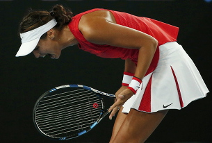Вихлянцева обыграла Гантухову в квалификации Australian Open