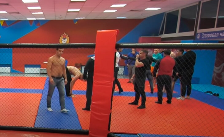 Новый русский в UFC: дрался с фанатами Хабиба, помогал американцу готовиться к Яну, а сейчас – танцует вприсядку перед Уайтом