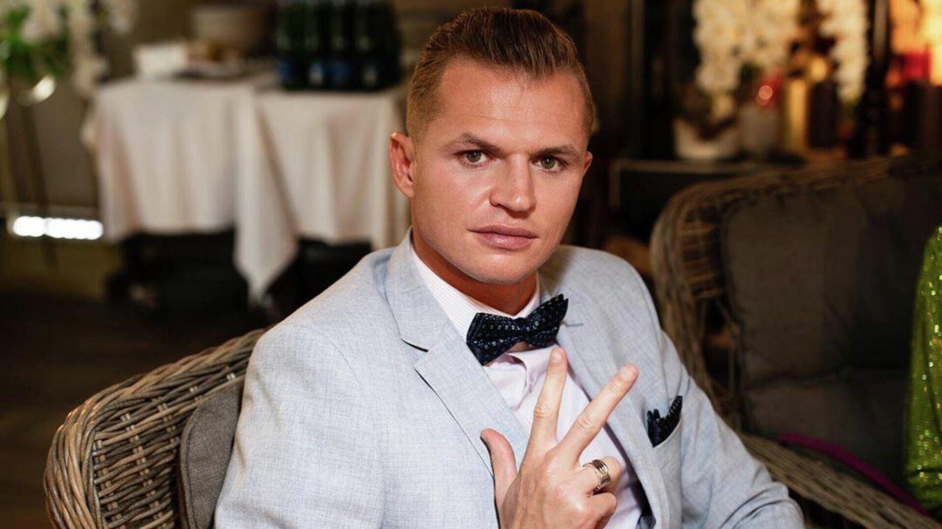 Тарасов о ЧВК Редан: Парни из околофутбола, давайте оставим их и будем жить дружно. Это поколение любит выделяться, но это не повод их бить