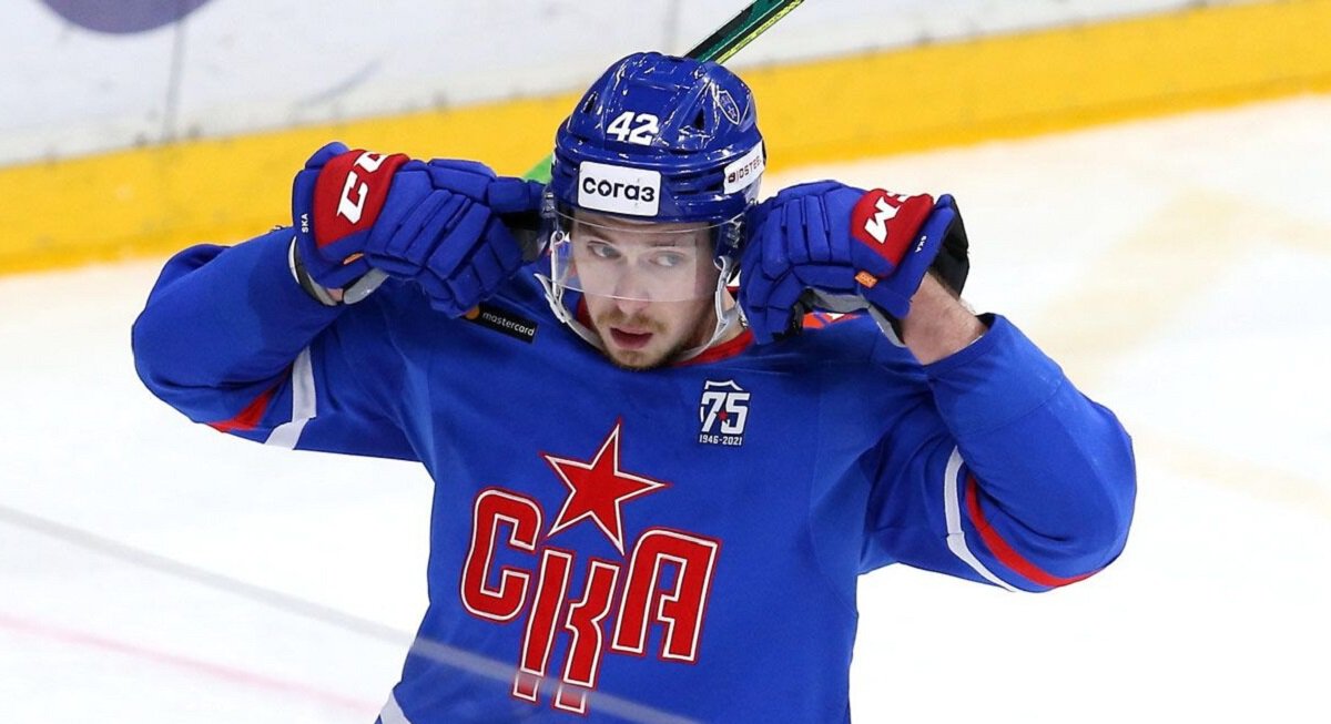 СКА включил Воробьева в состав на второй сбор. Форвард ранее признался в покупке военного билета