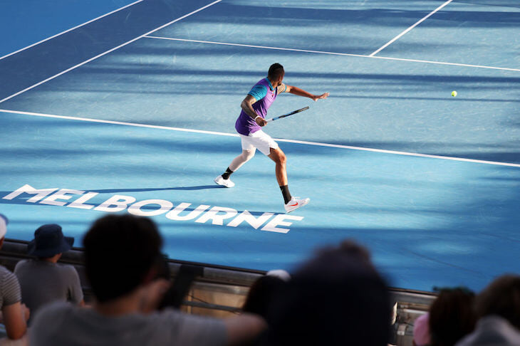 В Австралии отменили целый день тенниса из-за одного случая ковида. За счет такой жесткости страна остановила вирус