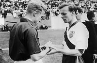 На ЧМ-1950 любители из США обыграли Англию. Тренер американцев сравнивал своих игроков с овцами, а автор победного гола пропал без вести