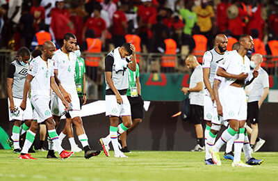 Онлайн главного безумия Кубка Африки – Коморы играют без настоящего кипера. В воротах левый защитник