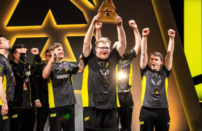 Dota 2, NAVI, CS:GO