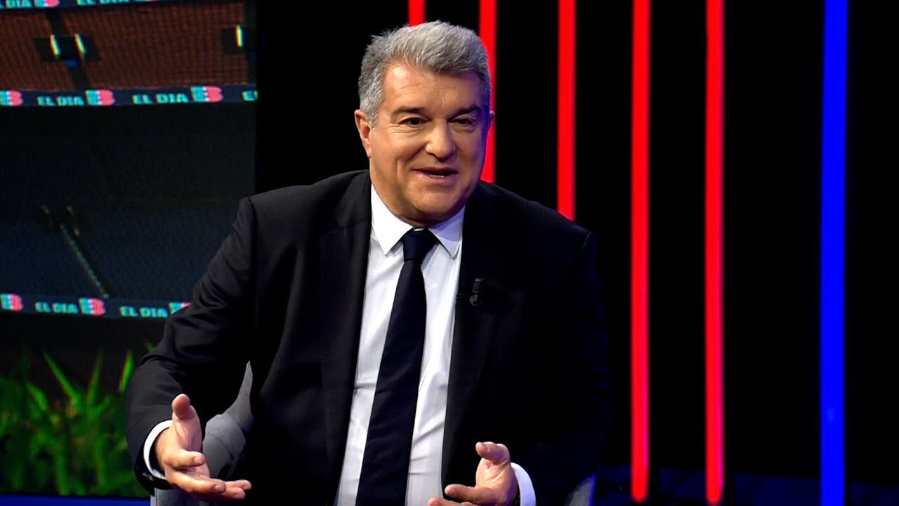 Лапорта игрокам Барсы перед сезоном: Уверен, мы выиграем хотя бы один трофей и вернем фанатам радость