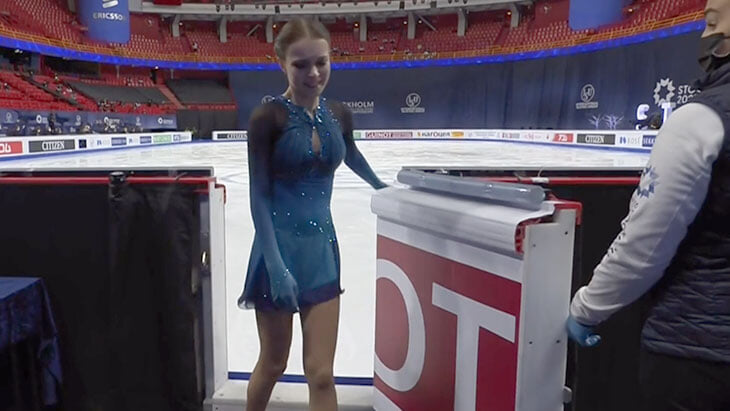 Олимпийская чемпионка назвала внешность Щербаковой болезненной. Аня ответила суперпрокатом на ЧМ и сценкой у льда