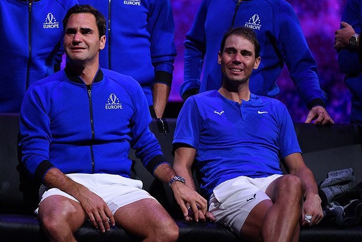 Федерер и Надаль держались за руки, упустили матчбол и вместе рыдали. Роджер завершил карьеру
