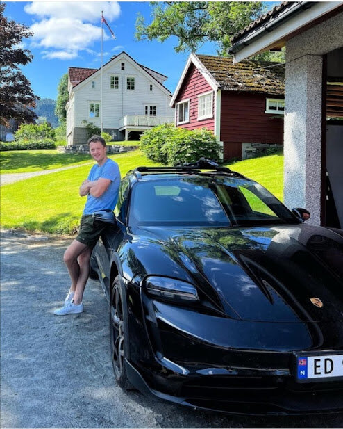 Тарьей Бо стал амбассадором Porsche