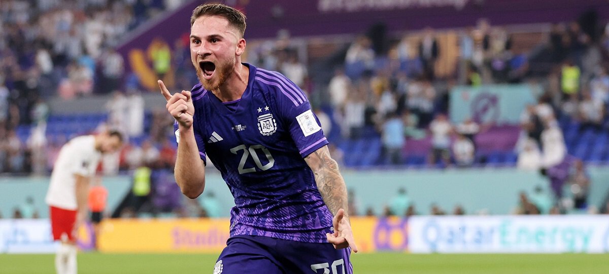 Польша уступила Аргентине 0:2. Забили Мак Аллистер и Альварес