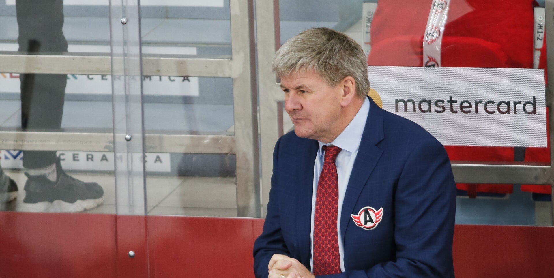 Автомобилист отыгрался с 1:3 и победил Салават в овертайме