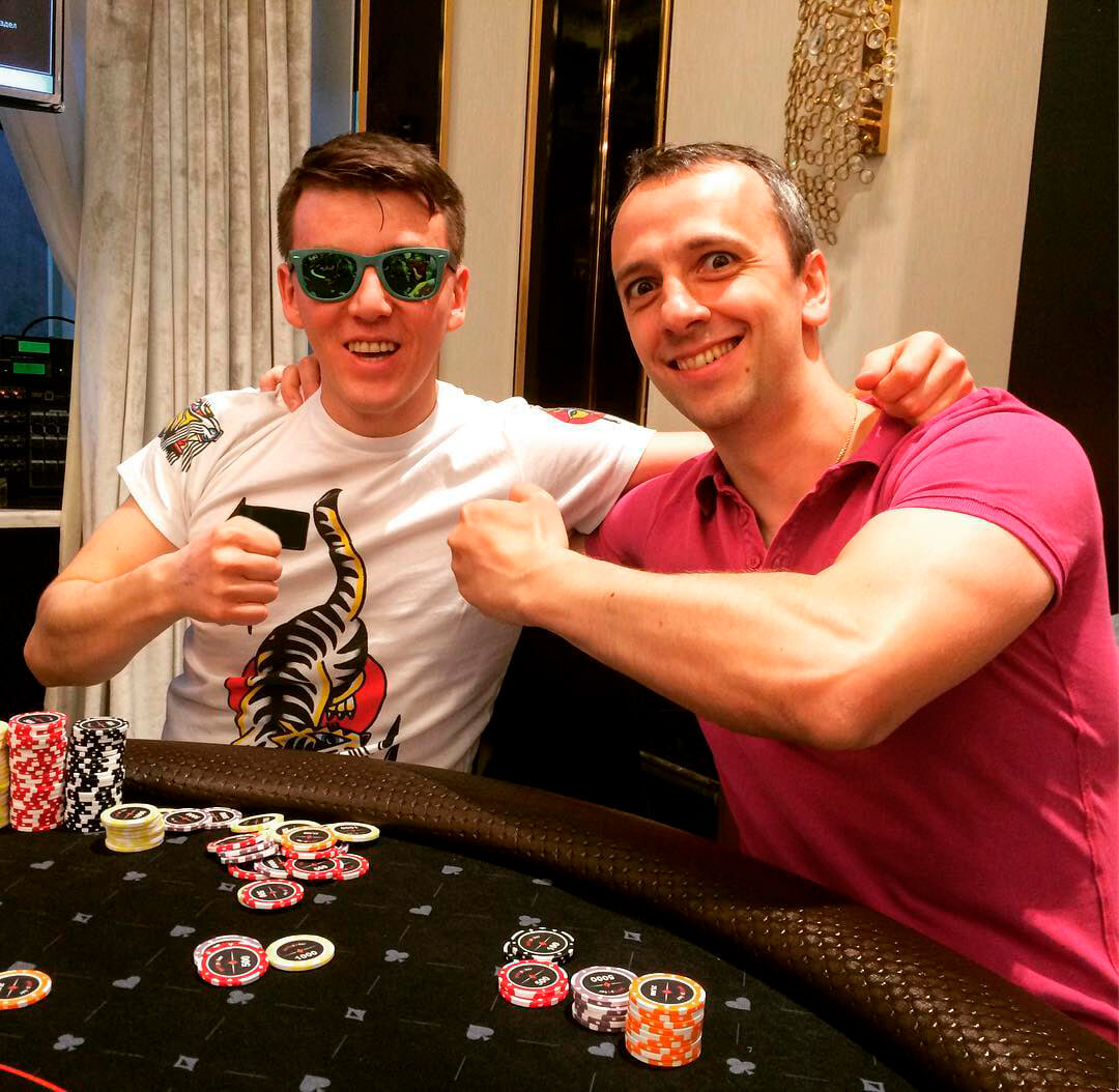 Русские онлайн игроки в покер как поставить блик на фото онлайн