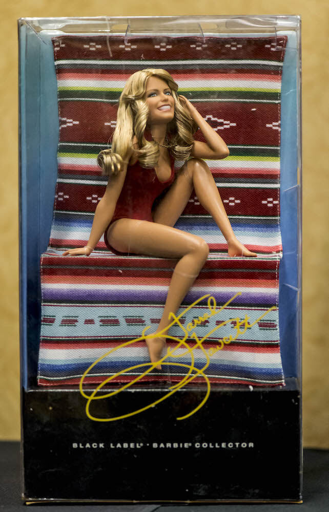 Актриса Фарра Фосетт – фанатка тенниса, джогинга и секс-символ 70-х. Постер с ней в красном купальнике – самый продаваемый в истории