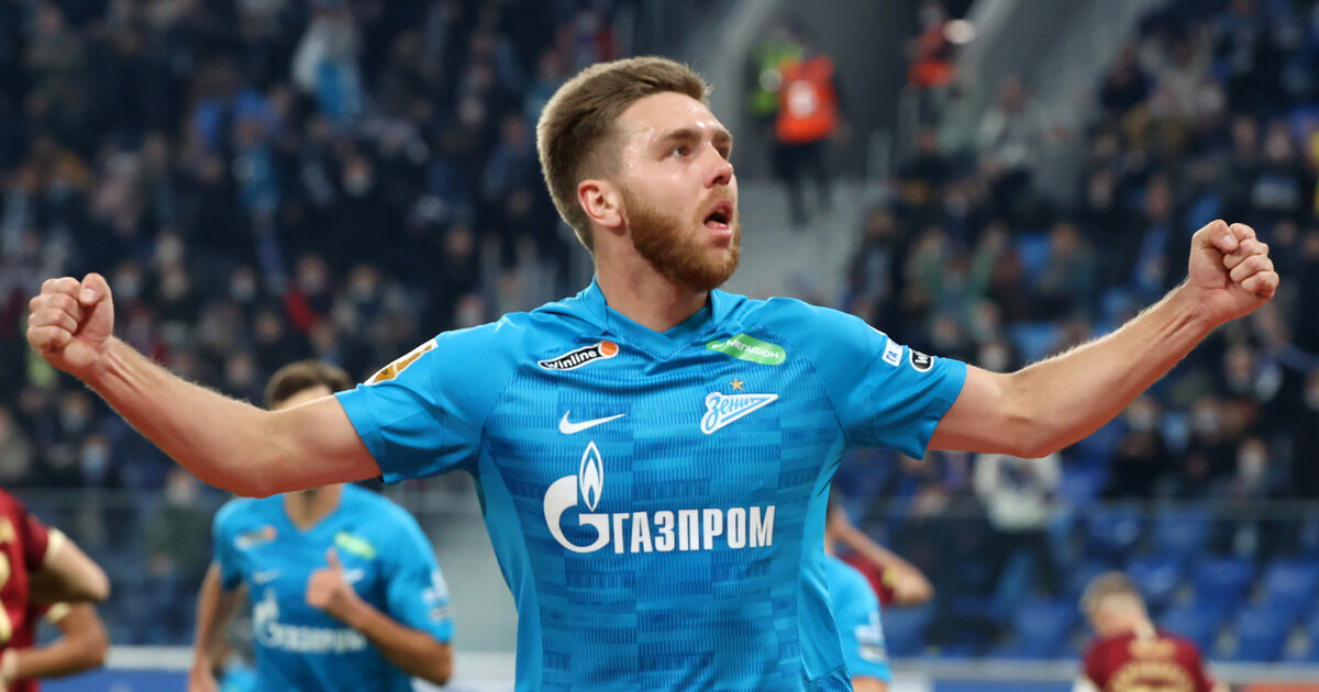 Сергеев сделал дубль в матче с Локомотивом, Бакаев забил с пенальти. Оба вышли на 80-й минуте