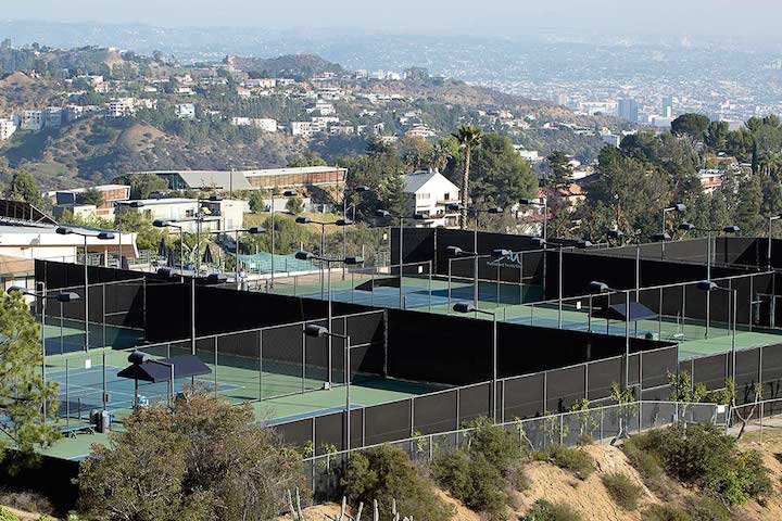 Где играют в теннис звезды Голливуда