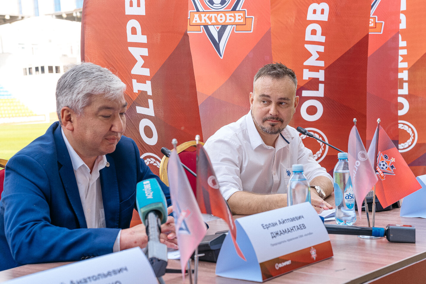 Требованиям УЕФА соответствует: БК Olimpbet приняла участие в реконструкции Центрального стадиона Актобе и профинансировала замену газона