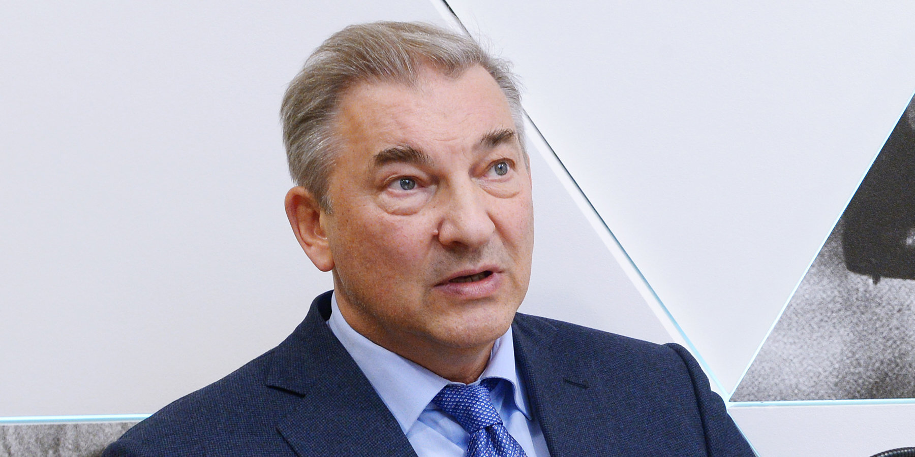 Владислав Третьяк: Задача ФХР расширять карту хоккейными клубами. Надеемся, Лада войдет в КХЛ с хорошим составом и подарит нам много побед