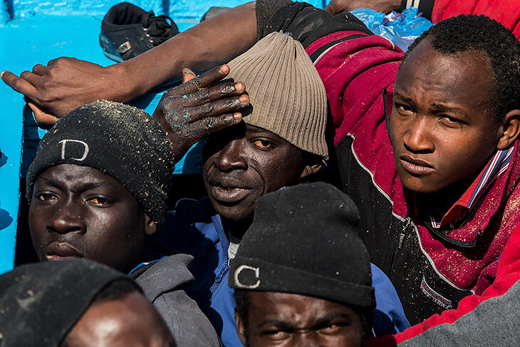 Инфантино приплел мигрантов из Африки к реформе ЧМ. Получилось бестактно: люди массово погибают, переплывая море на надувных лодках