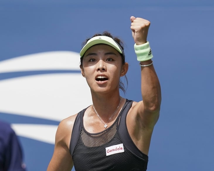 Серену с Australian Open выбила Ван Цян. Она проиграла их прошлый матч за 44 минуты и плохо выступала на западе без китайской кухни