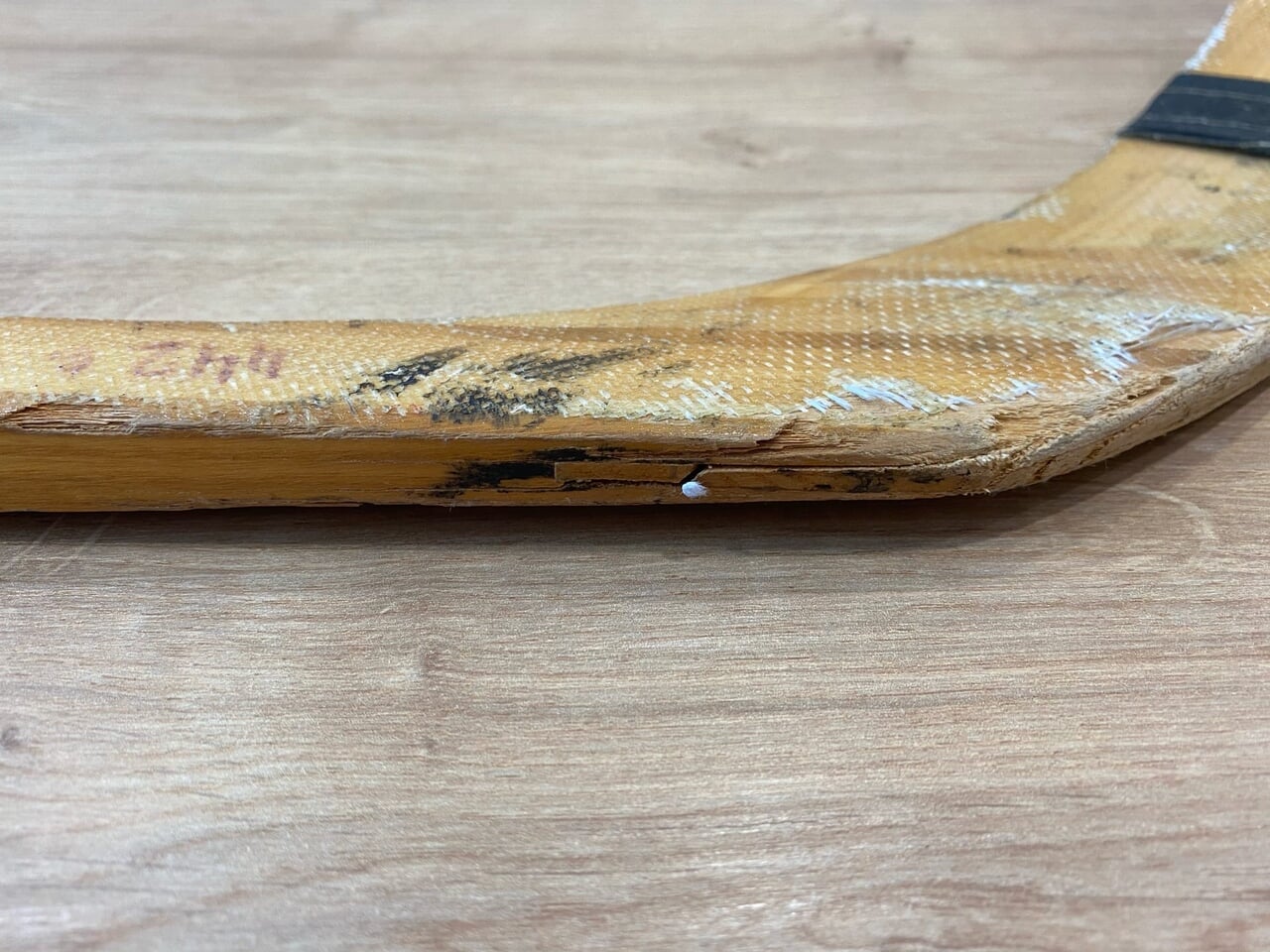 хоккеист tootoo подарил клюшку. Смотреть фото хоккеист tootoo подарил клюшку. Смотреть картинку хоккеист tootoo подарил клюшку. Картинка про хоккеист tootoo подарил клюшку. Фото хоккеист tootoo подарил клюшку
