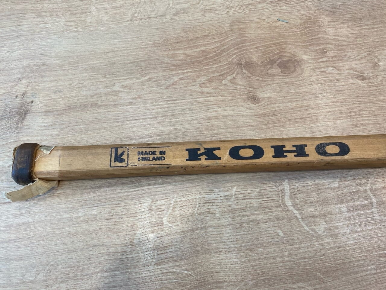 хоккеист tootoo подарил клюшку. Смотреть фото хоккеист tootoo подарил клюшку. Смотреть картинку хоккеист tootoo подарил клюшку. Картинка про хоккеист tootoo подарил клюшку. Фото хоккеист tootoo подарил клюшку