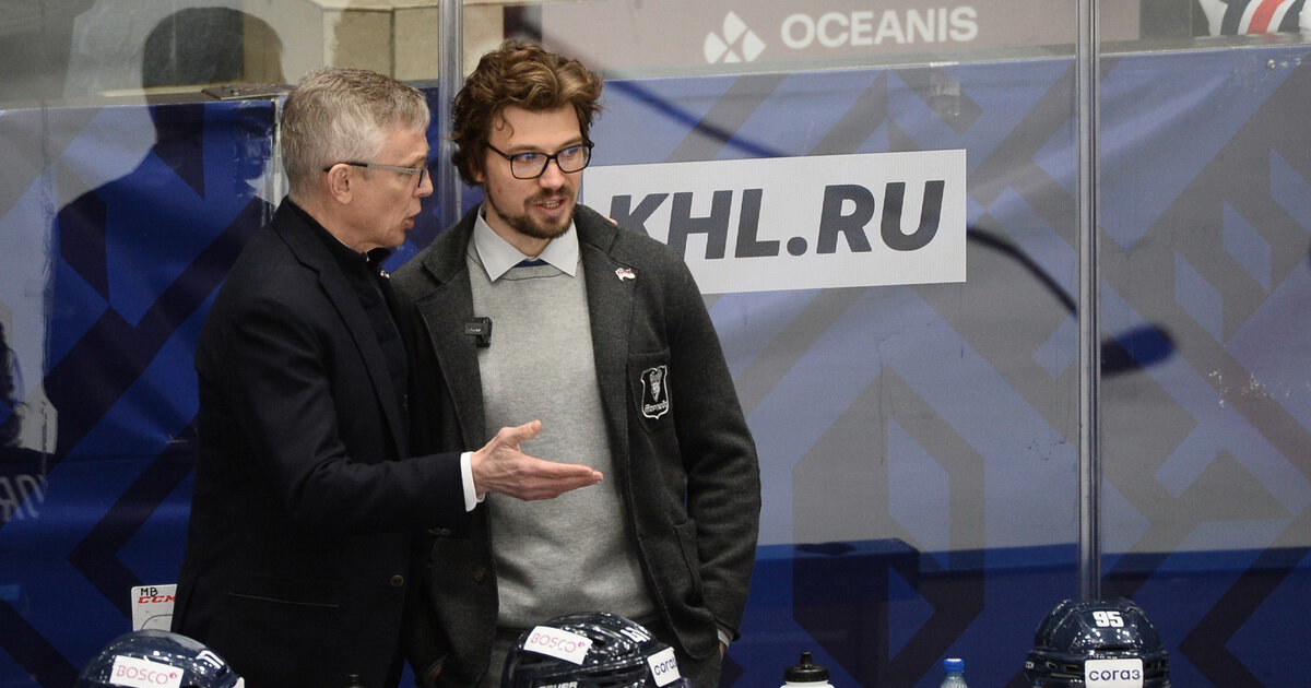 Говорю Ларионову: А пиджак дадите такой же красивый, как у вас Отдал и пиджак, и галстук. Кручинин о пребывании на скамейке Торпедо с тренерами