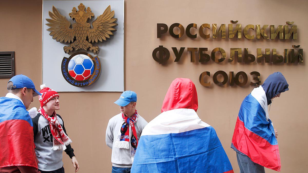 Член исполкома РФС Крысин: Из УЕФА пока не выходим. Весной вынесем взвешенное решение