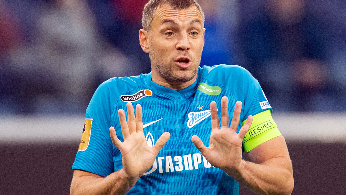 Медиалига и без Дзюбы уже раскручена. У него самого должно быть желание играть здесь, может, это не его уровень. Кузнецов о форварде