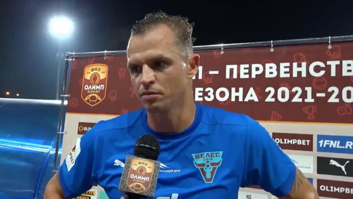 Тарасову вручили приз Гений августа в ФНЛ за фразу о беременном малыше