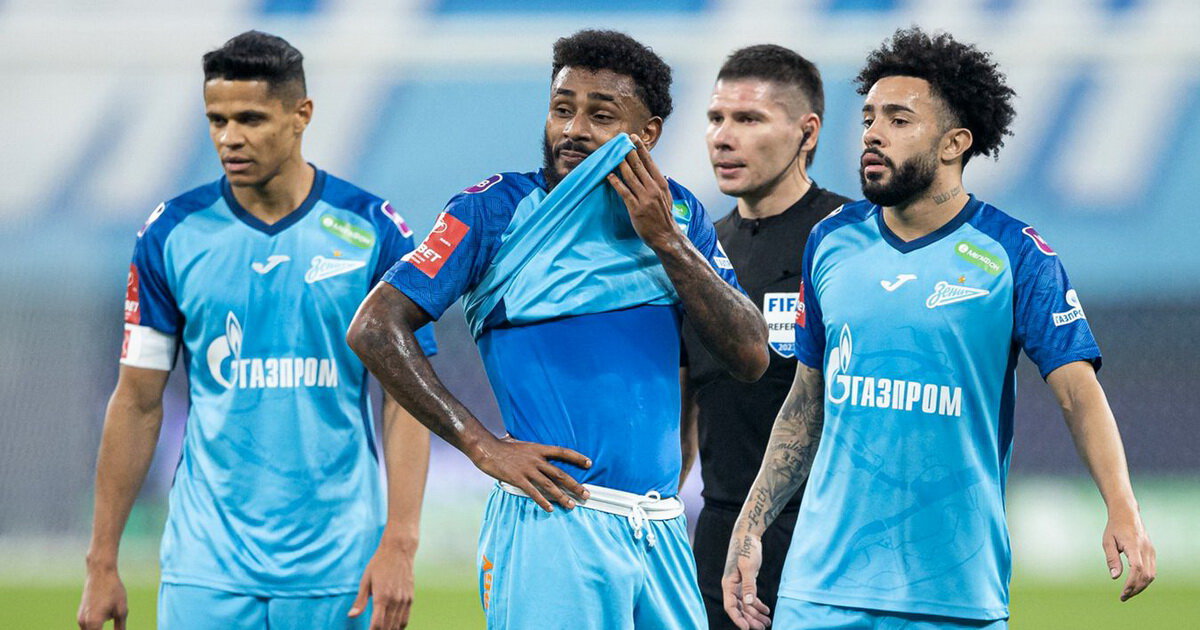 ЭСК: Кукуляк ошибочно не назначил пенальти в ворота Зенита и не удалил Бакаева
