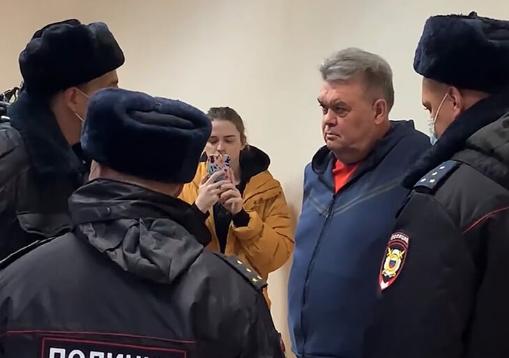 Для чего футболисты носят маску. Смотреть фото Для чего футболисты носят маску. Смотреть картинку Для чего футболисты носят маску. Картинка про Для чего футболисты носят маску. Фото Для чего футболисты носят маску
